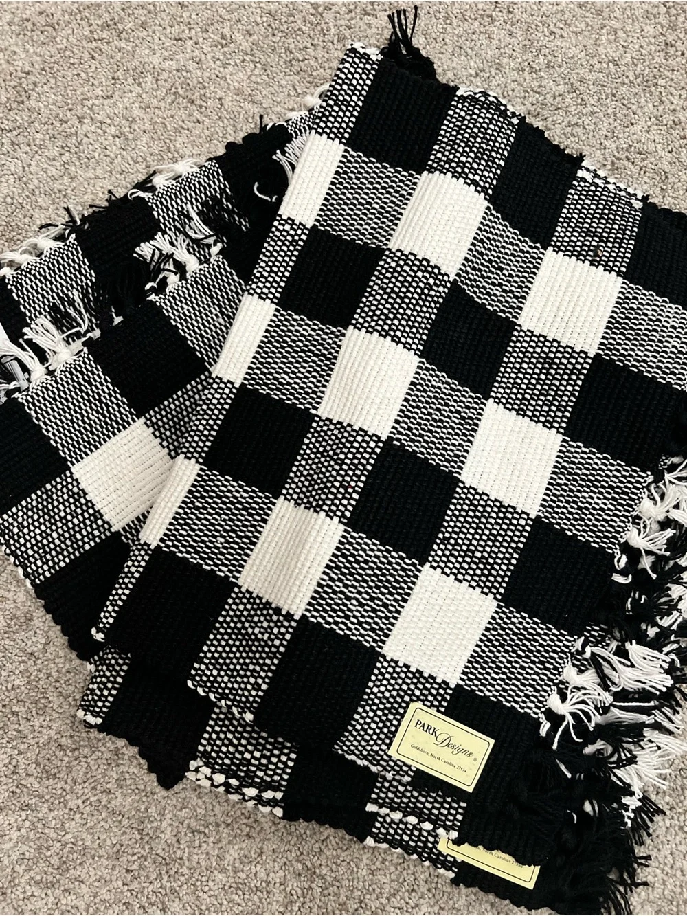 Park Designs Black & White Buffalo Check Woven Placemat with Fringe 20x13 NWT